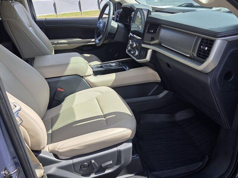 used 2023 Ford Expedition car, priced at $49,968