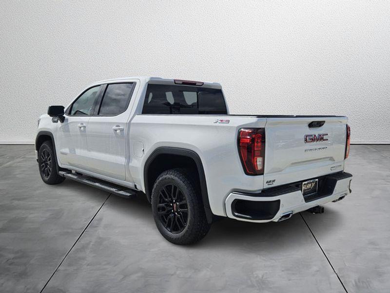 new 2026 GMC Sierra 1500 car, priced at $59,329