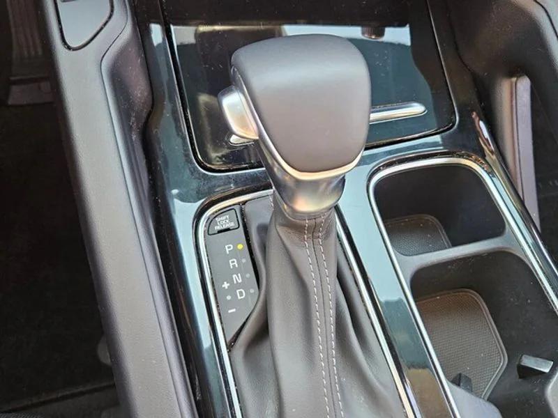 used 2024 Kia Telluride car, priced at $38,350