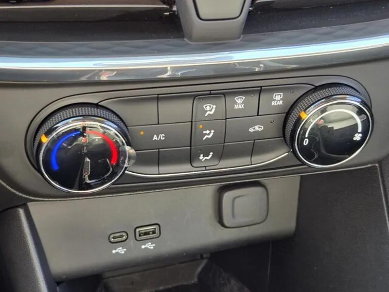 used 2024 Buick Encore GX car, priced at $23,995