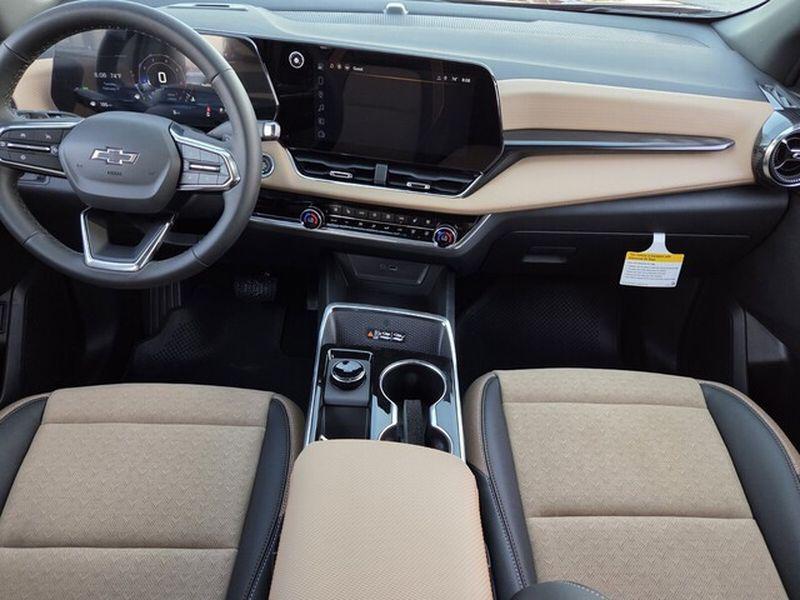 new 2026 Chevrolet Equinox car, priced at $36,040