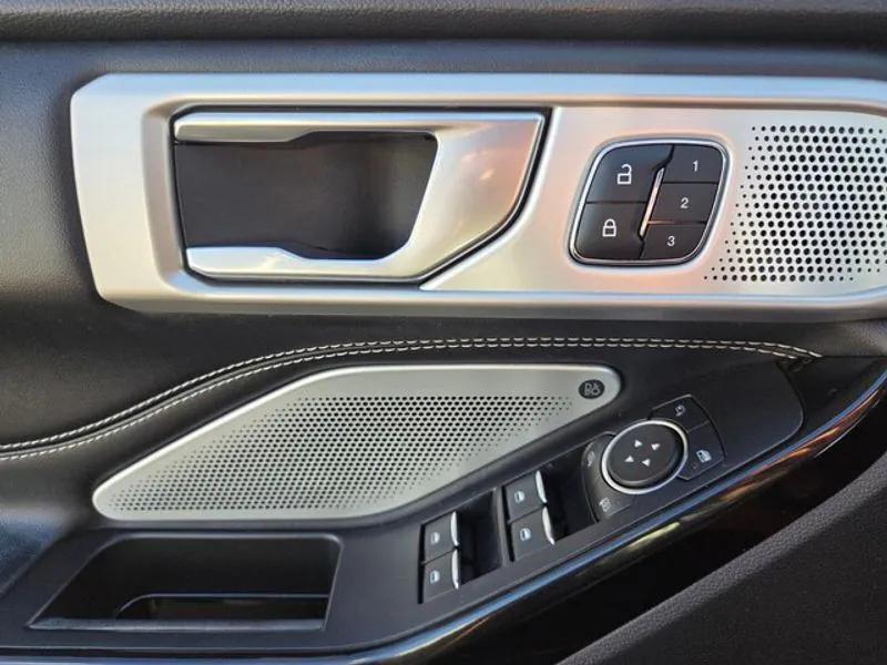 used 2021 Ford Explorer car, priced at $32,995