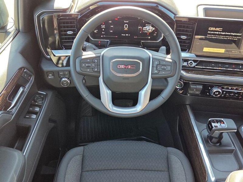 new 2026 GMC Sierra 1500 car, priced at $58,118