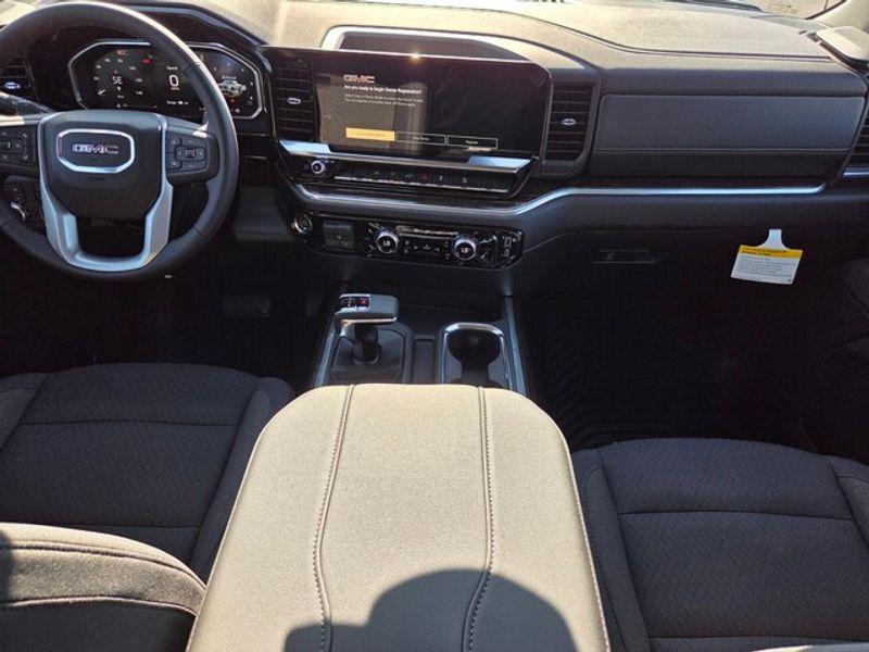 new 2026 GMC Sierra 1500 car, priced at $58,118