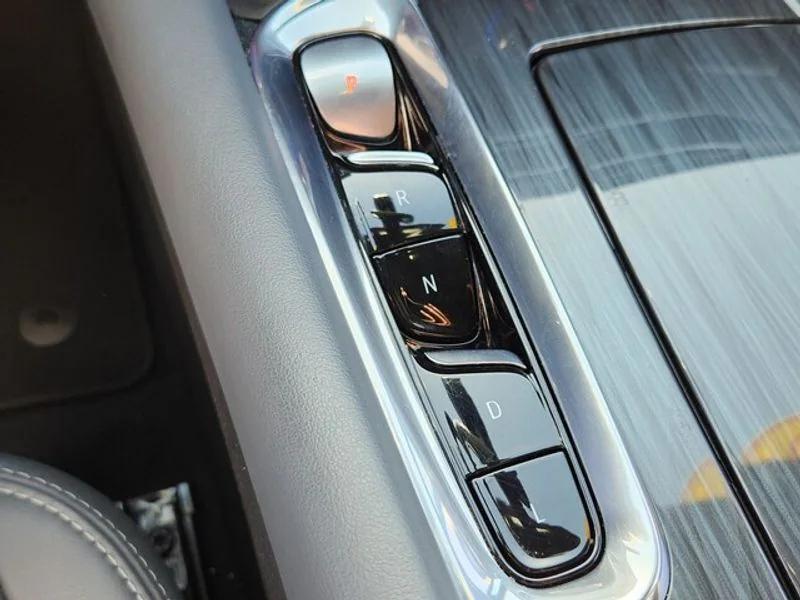 used 2023 Buick Enclave car, priced at $34,000