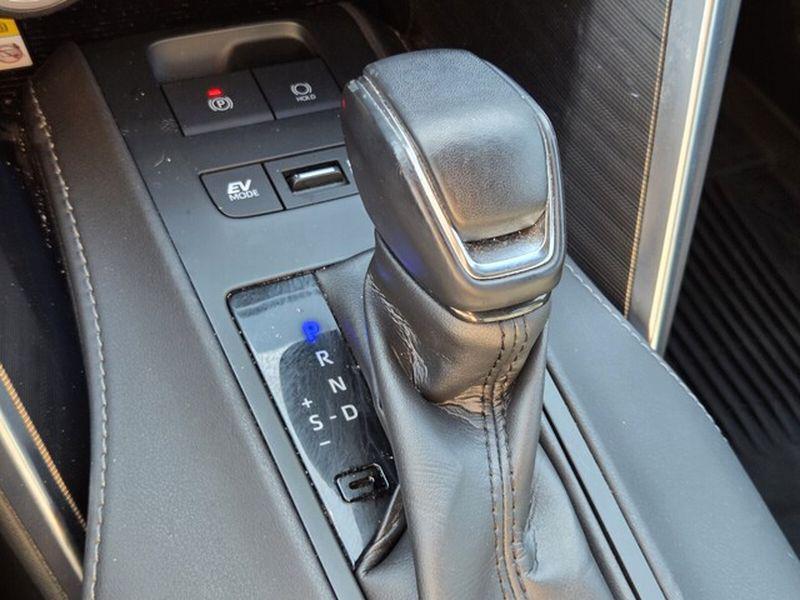 used 2022 Toyota Venza car, priced at $25,912