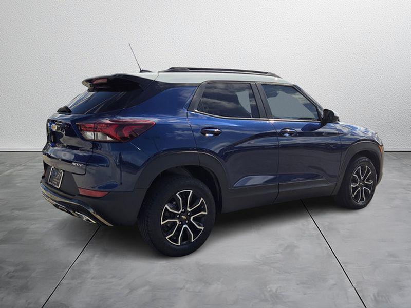 used 2022 Chevrolet TrailBlazer car, priced at $17,807