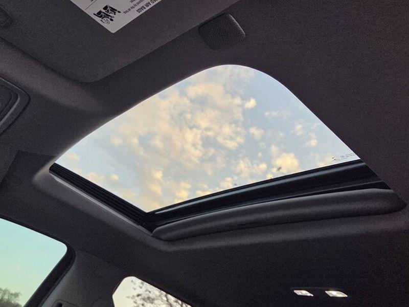 used 2021 GMC Sierra 1500 car, priced at $40,586