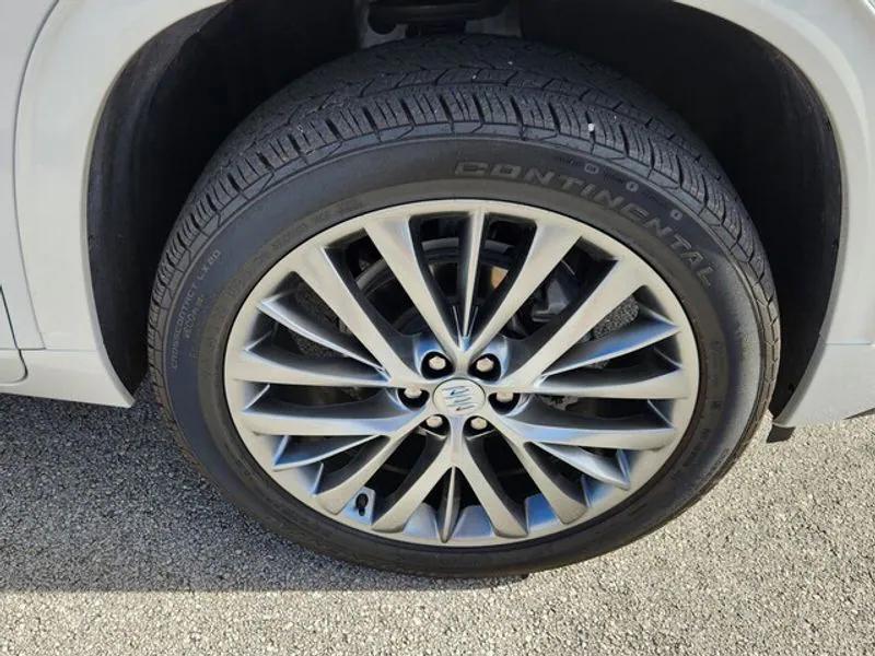 used 2025 Buick Enclave car, priced at $53,518