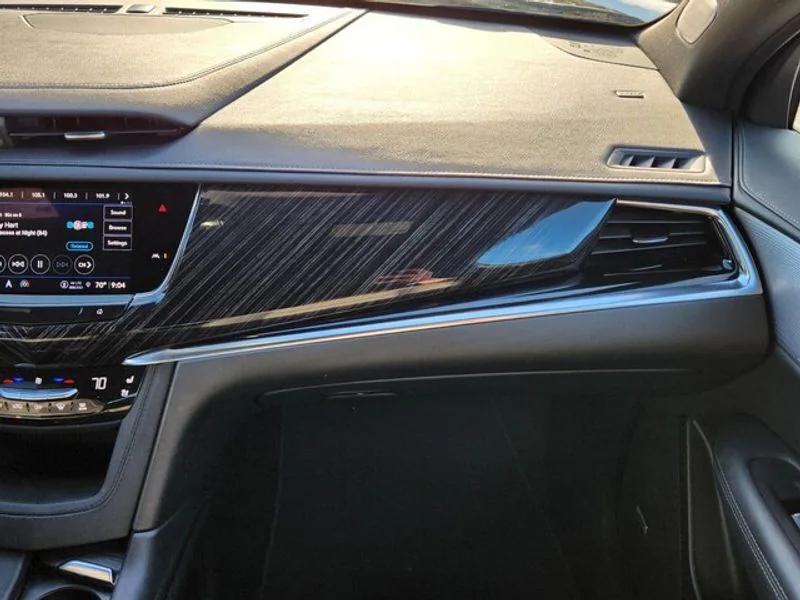 used 2025 Cadillac XT6 car, priced at $47,695