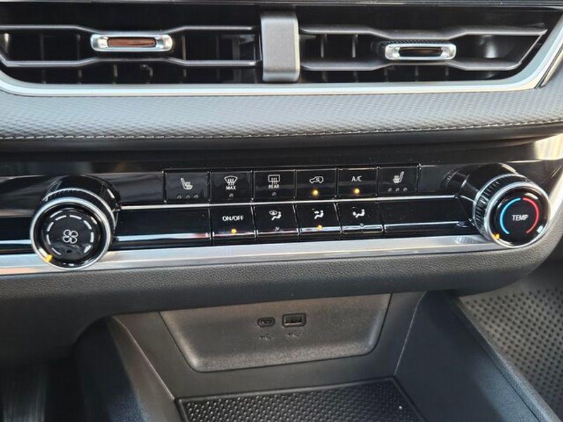 new 2026 Chevrolet Equinox car, priced at $30,495