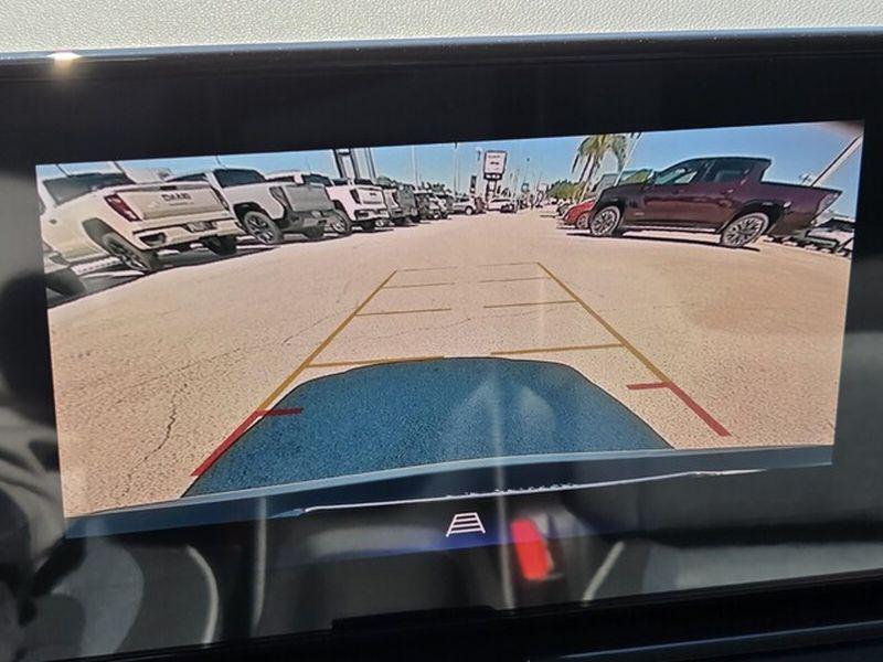 new 2026 Chevrolet TrailBlazer car, priced at $27,375