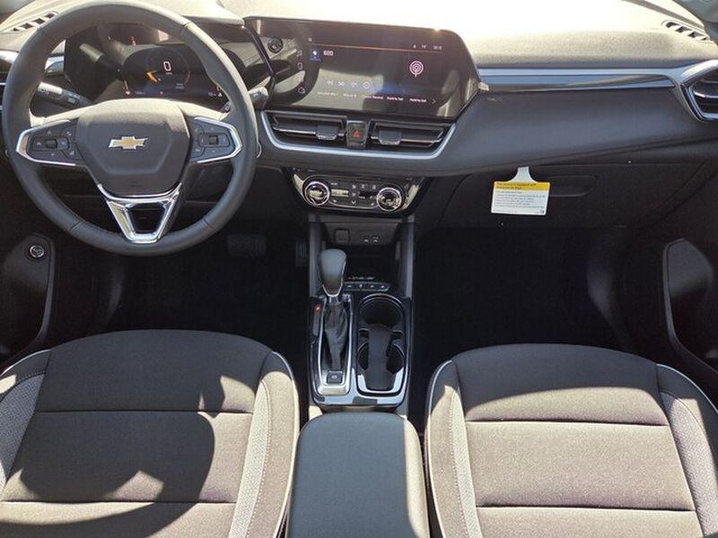 new 2026 Chevrolet TrailBlazer car, priced at $27,375