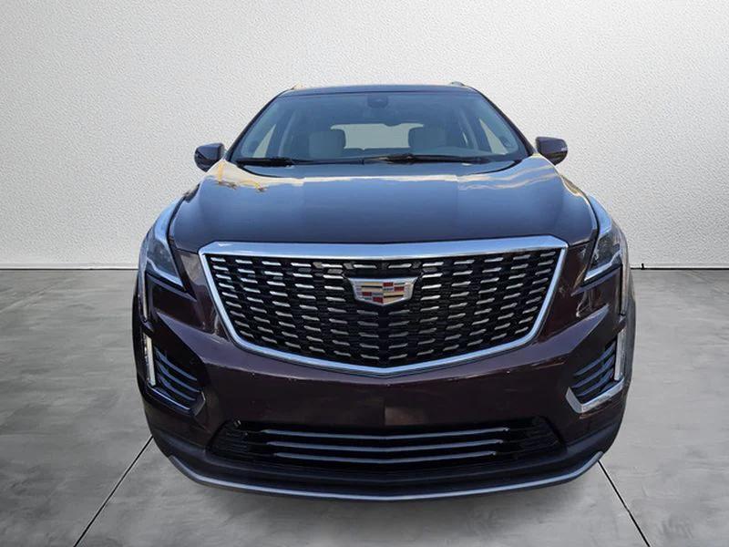 used 2023 Cadillac XT5 car, priced at $33,690