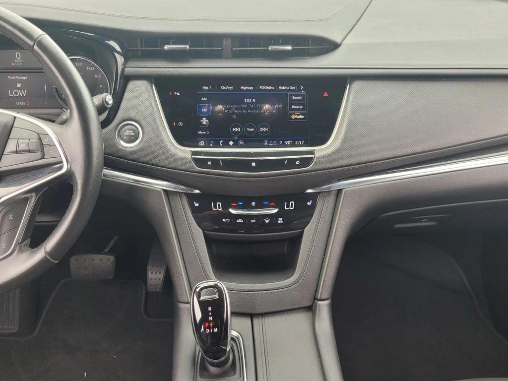 used 2021 Cadillac XT5 car, priced at $34,991