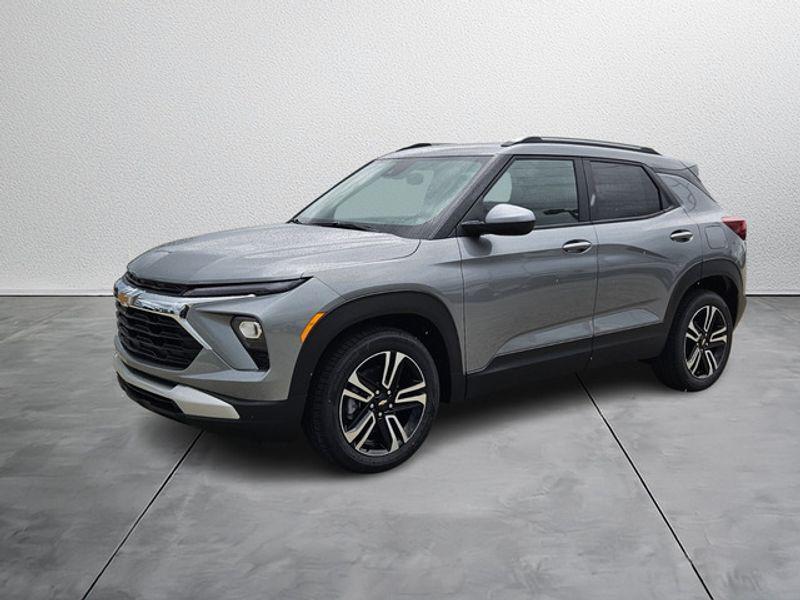 new 2026 Chevrolet TrailBlazer car, priced at $29,270