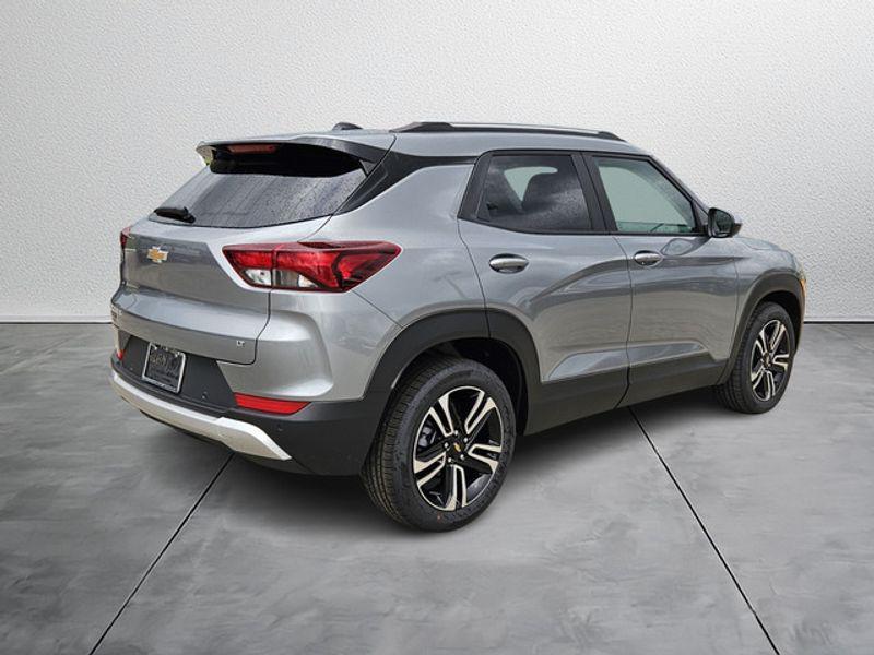 new 2026 Chevrolet TrailBlazer car, priced at $27,070