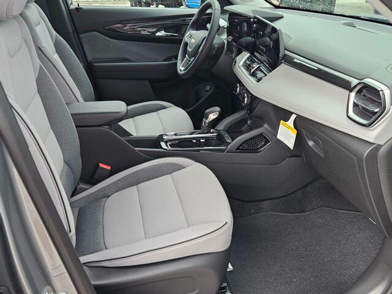 new 2026 Chevrolet TrailBlazer car, priced at $27,070