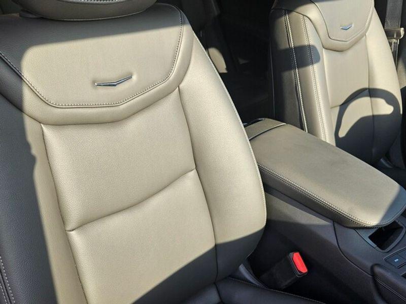 new 2025 Cadillac XT6 car, priced at $49,460