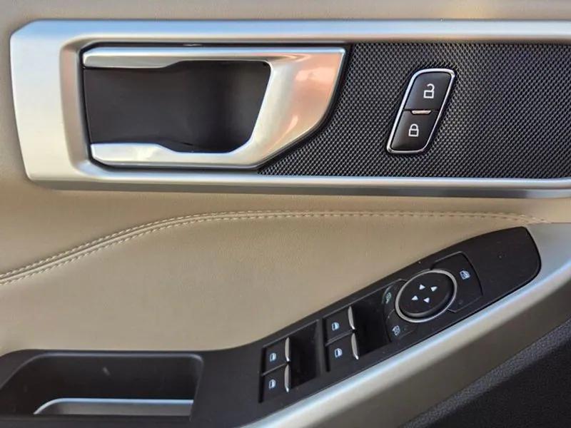 used 2023 Ford Explorer car, priced at $34,995