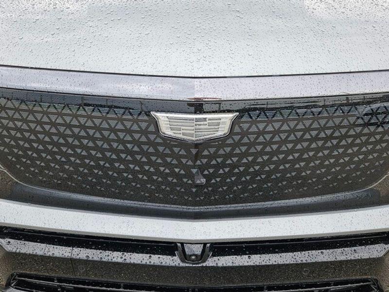 new 2026 Cadillac VISTIQ car, priced at $80,390