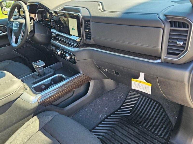 new 2026 GMC Sierra 1500 car, priced at $62,530