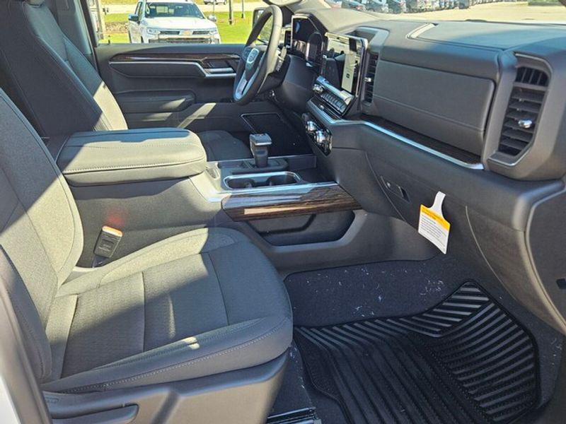 new 2026 GMC Sierra 1500 car, priced at $62,530