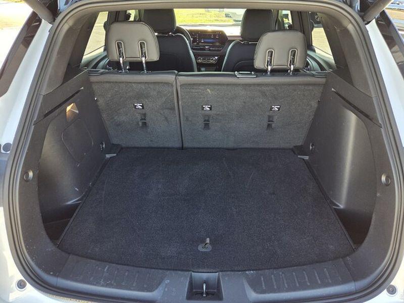 used 2025 Chevrolet TrailBlazer car, priced at $26,831