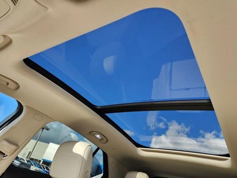 used 2021 Buick Envision car, priced at $28,500