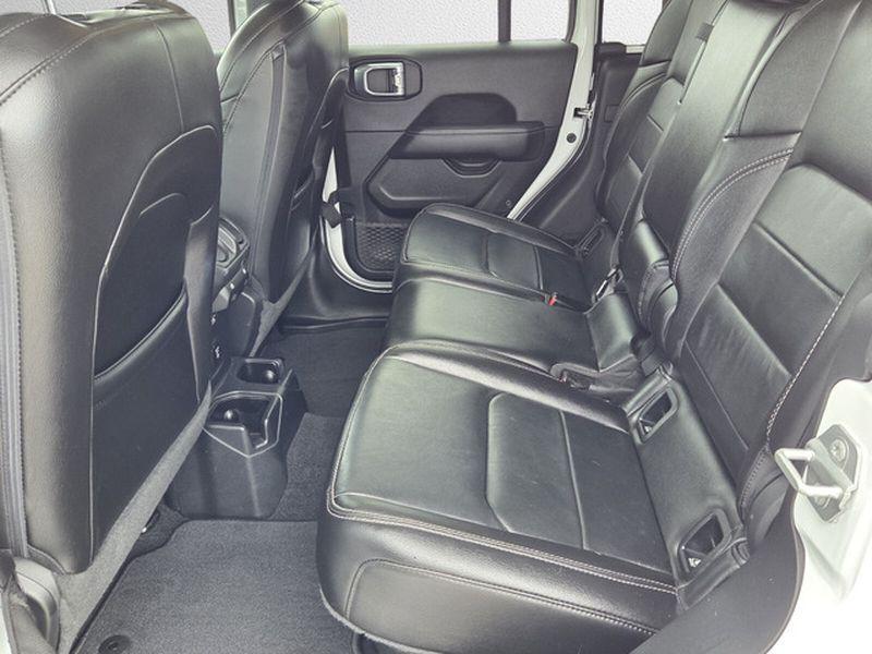 used 2022 Jeep Gladiator car, priced at $34,900