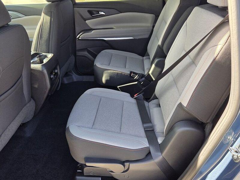 new 2026 Chevrolet Traverse car, priced at $41,795