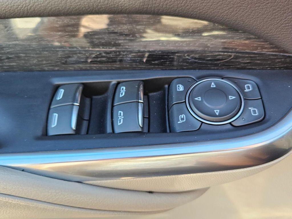 used 2023 Cadillac XT4 car