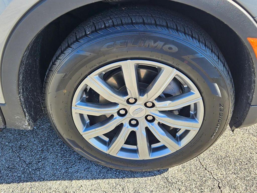 used 2023 Cadillac XT4 car