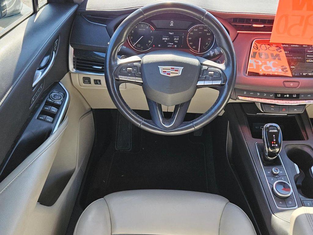 used 2023 Cadillac XT4 car