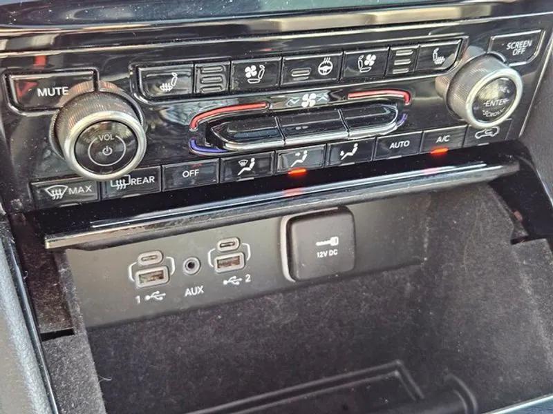 used 2022 Jeep Grand Cherokee L car, priced at $35,825