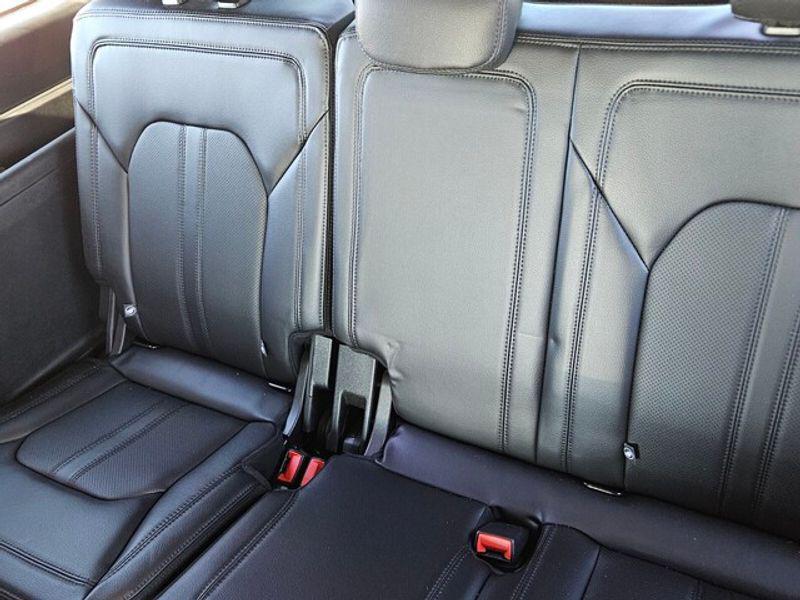 used 2021 Ford Expedition car, priced at $32,897