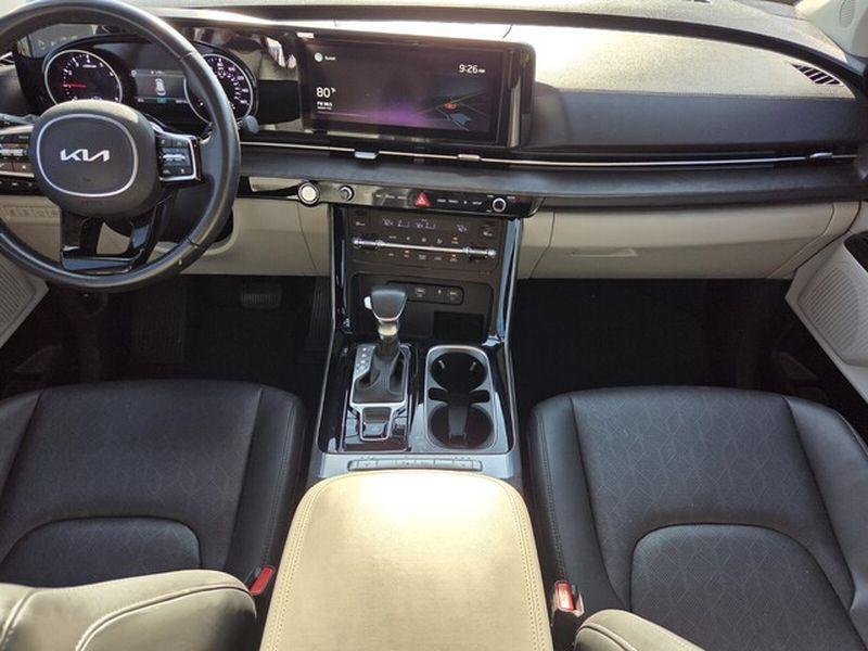 used 2022 Kia Carnival car, priced at $28,950