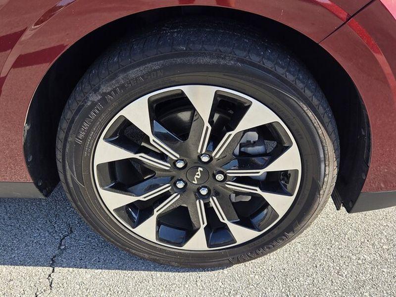 used 2022 Kia Carnival car, priced at $28,950