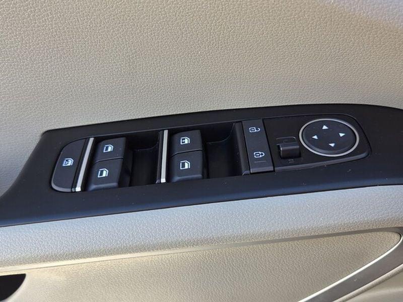 used 2023 Kia Soul car, priced at $18,400