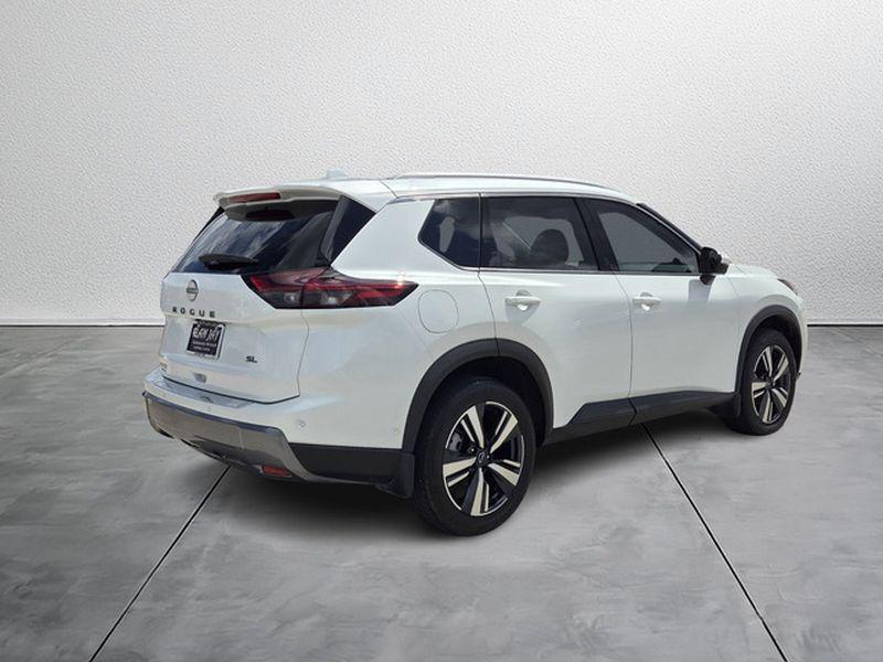 used 2024 Nissan Rogue car, priced at $25,995