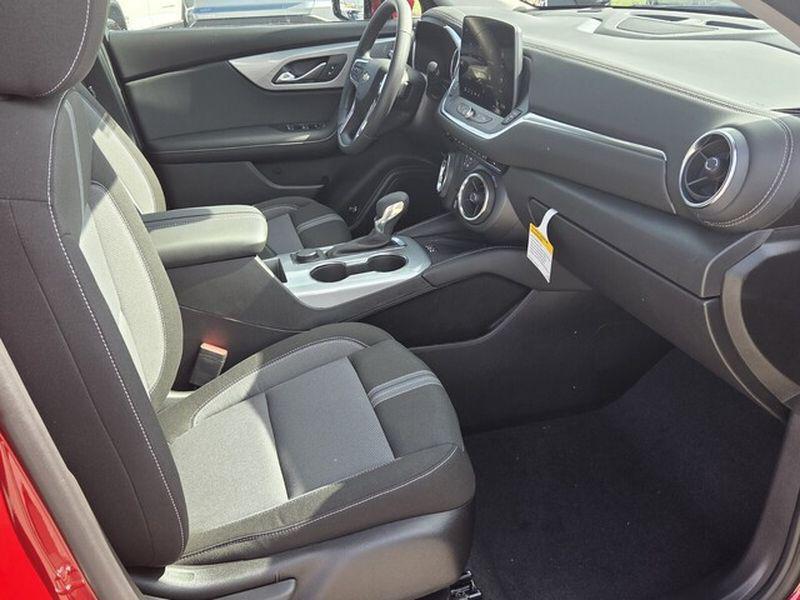 new 2026 Chevrolet Blazer car, priced at $36,515
