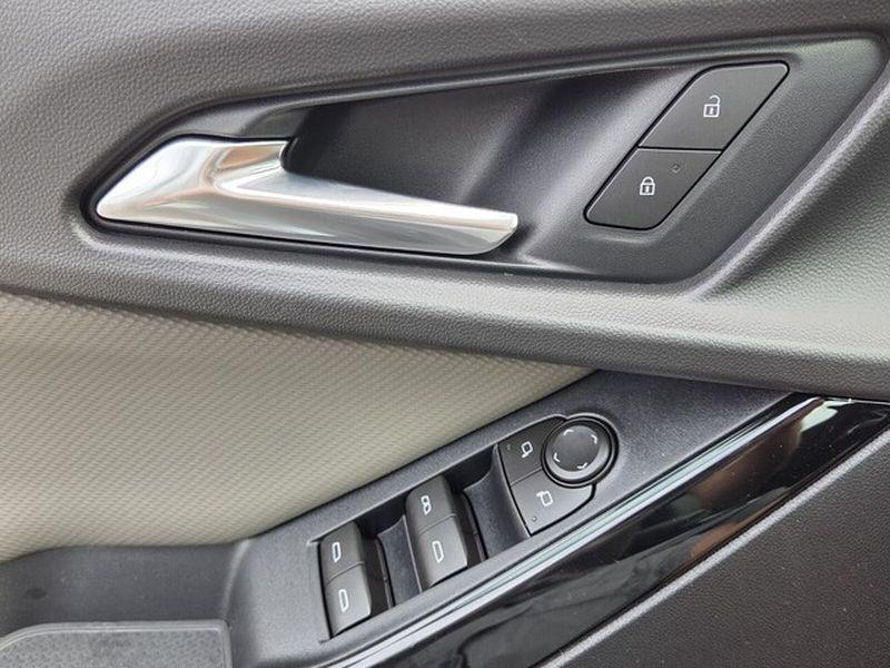 new 2026 Chevrolet Equinox car, priced at $32,345