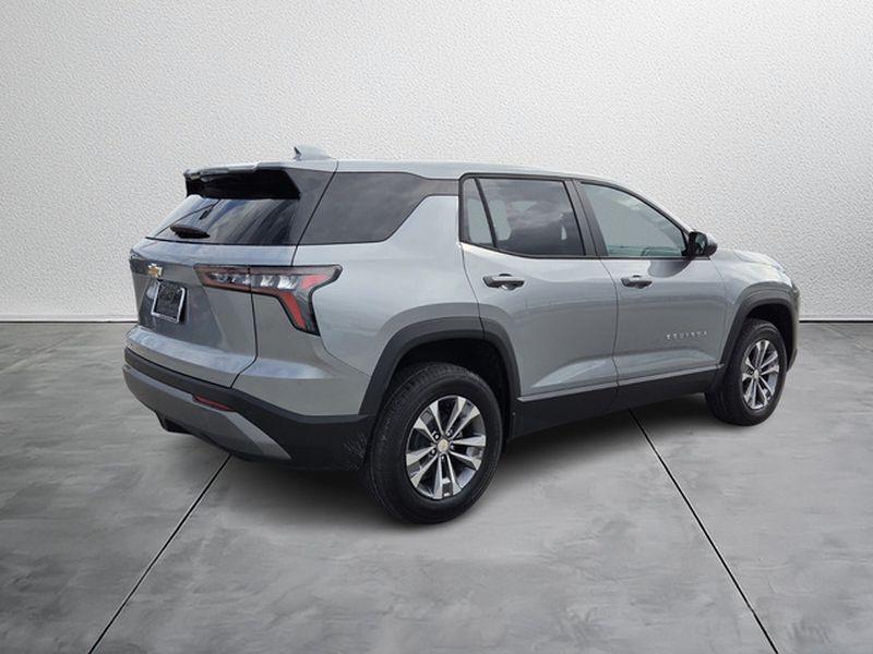 new 2026 Chevrolet Equinox car, priced at $32,345