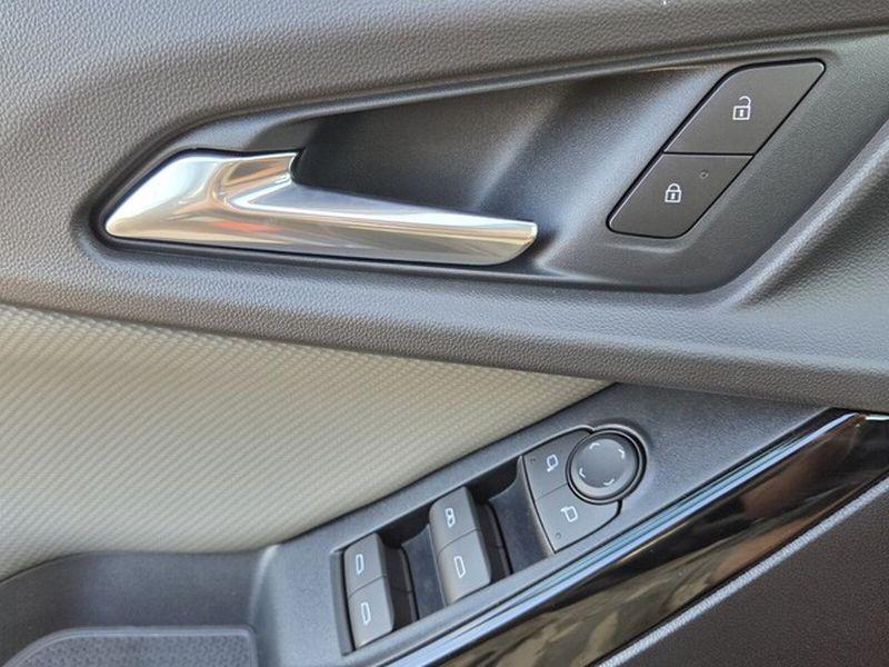 new 2026 Chevrolet Equinox car, priced at $33,290