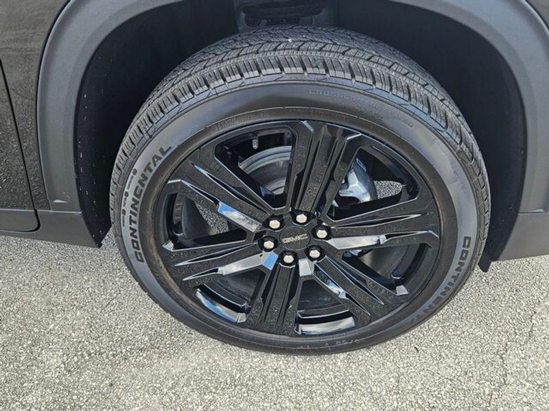 new 2026 GMC Acadia car, priced at $51,720