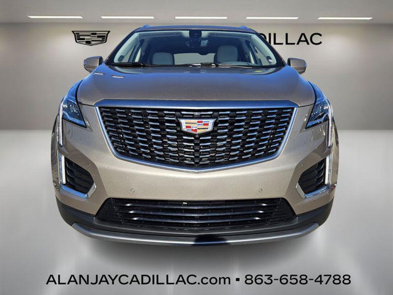 used 2023 Cadillac XT5 car, priced at $32,400