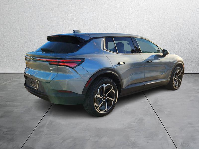 new 2026 Chevrolet Equinox EV car, priced at $32,495