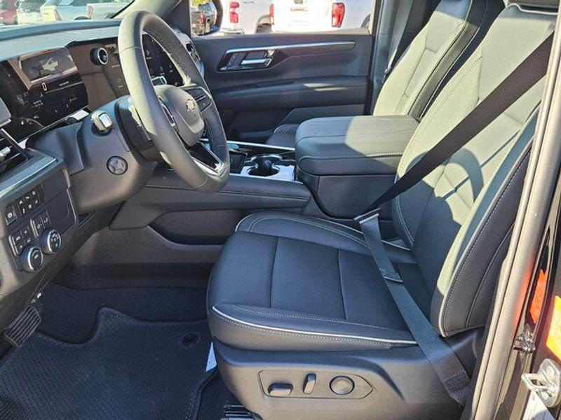 new 2025 Chevrolet Suburban car, priced at $81,795