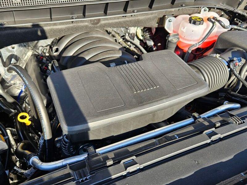 new 2025 Chevrolet Suburban car, priced at $81,795