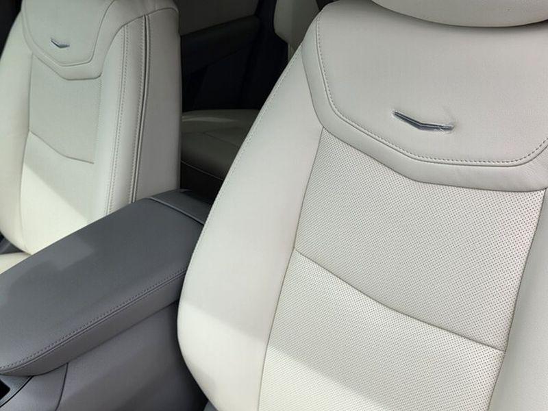 new 2026 Cadillac XT5 car, priced at $55,520